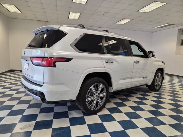Used 2024 Toyota Sequoia Capstone image 7