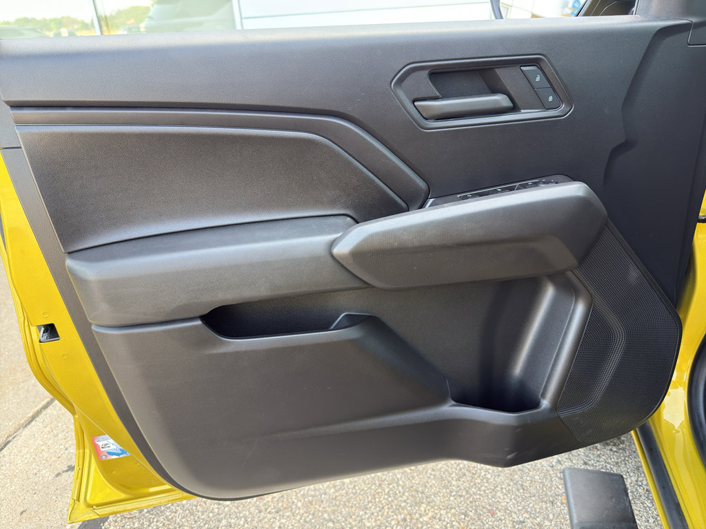 Used 2023 Chevrolet Colorado Trail Boss w/ Advanced Trailering Package AWD/4WD image 13