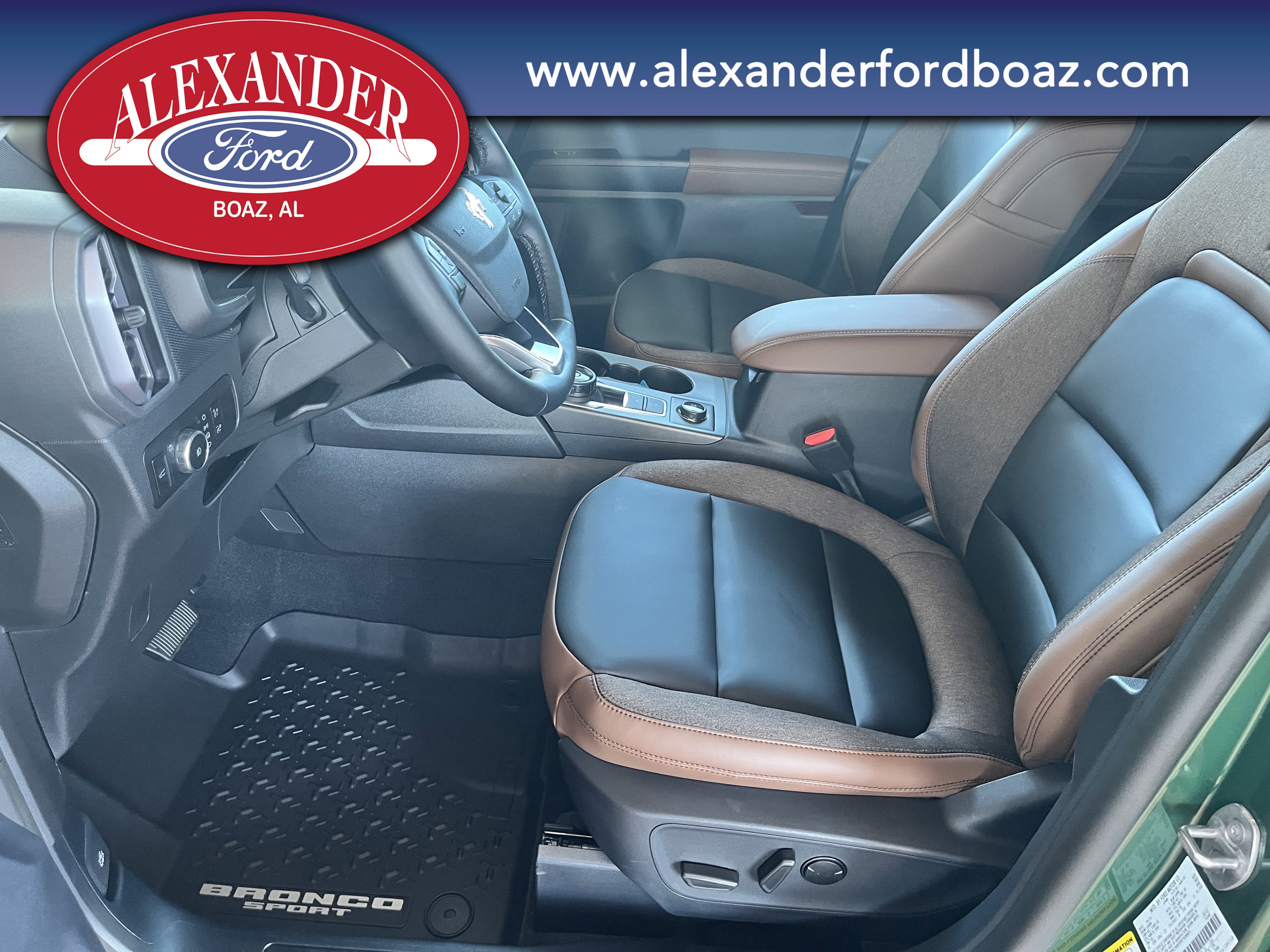 New 2025 Ford Bronco Sport Outer Banks image 9