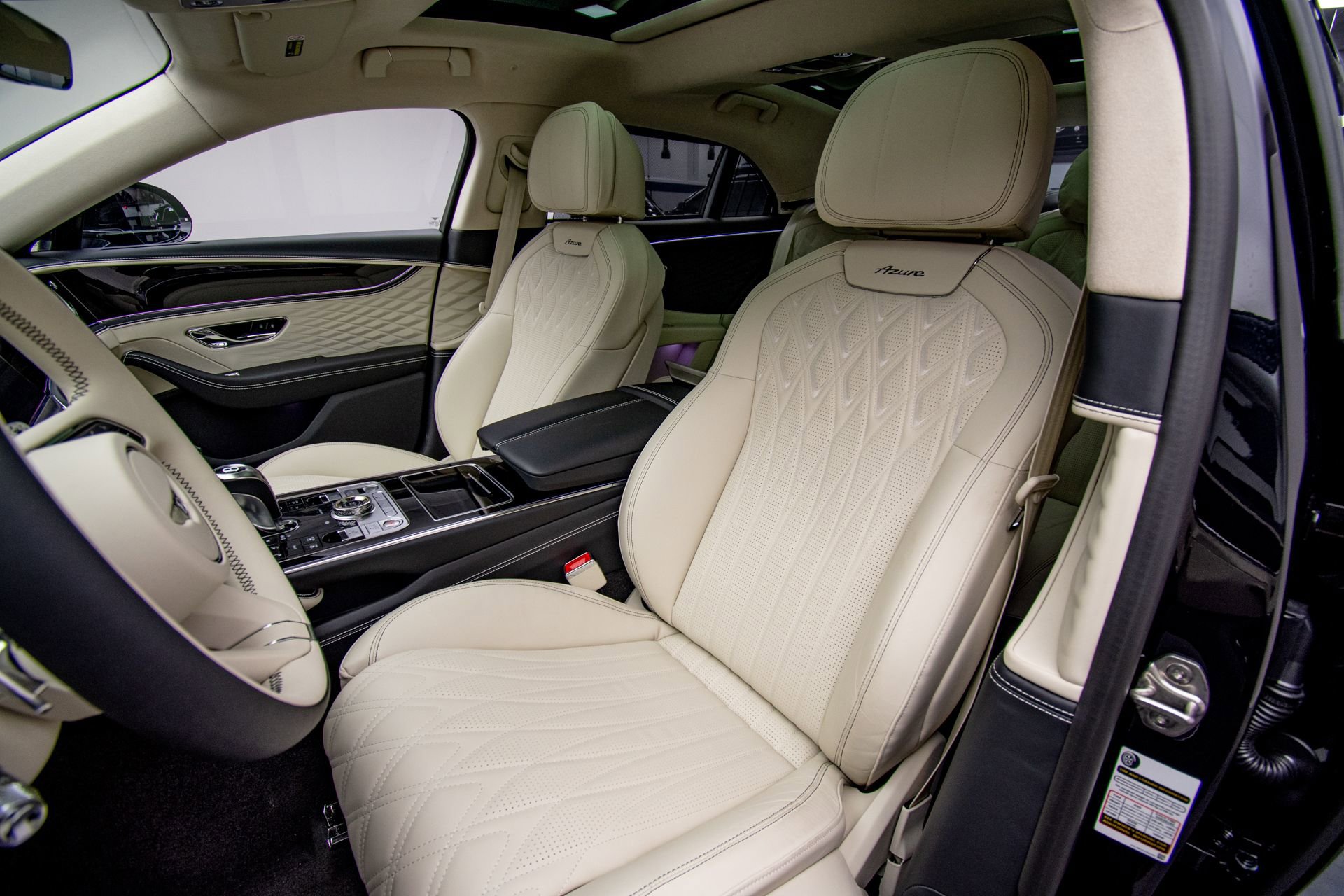 New 2026 Bentley Flying Spur Plug-In Hybrid image 12