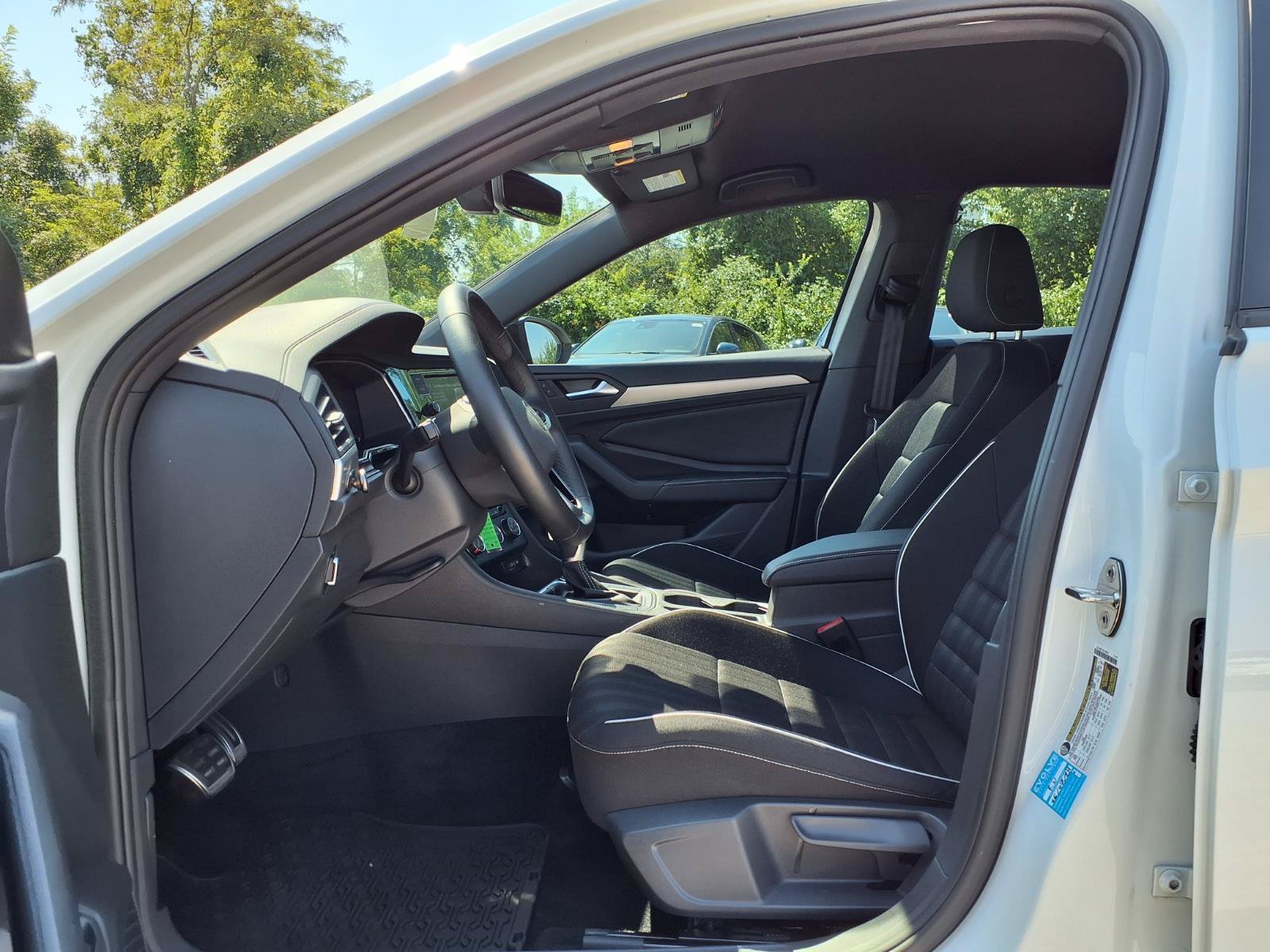 Used 2024 Volkswagen Jetta Sport FWD image 22