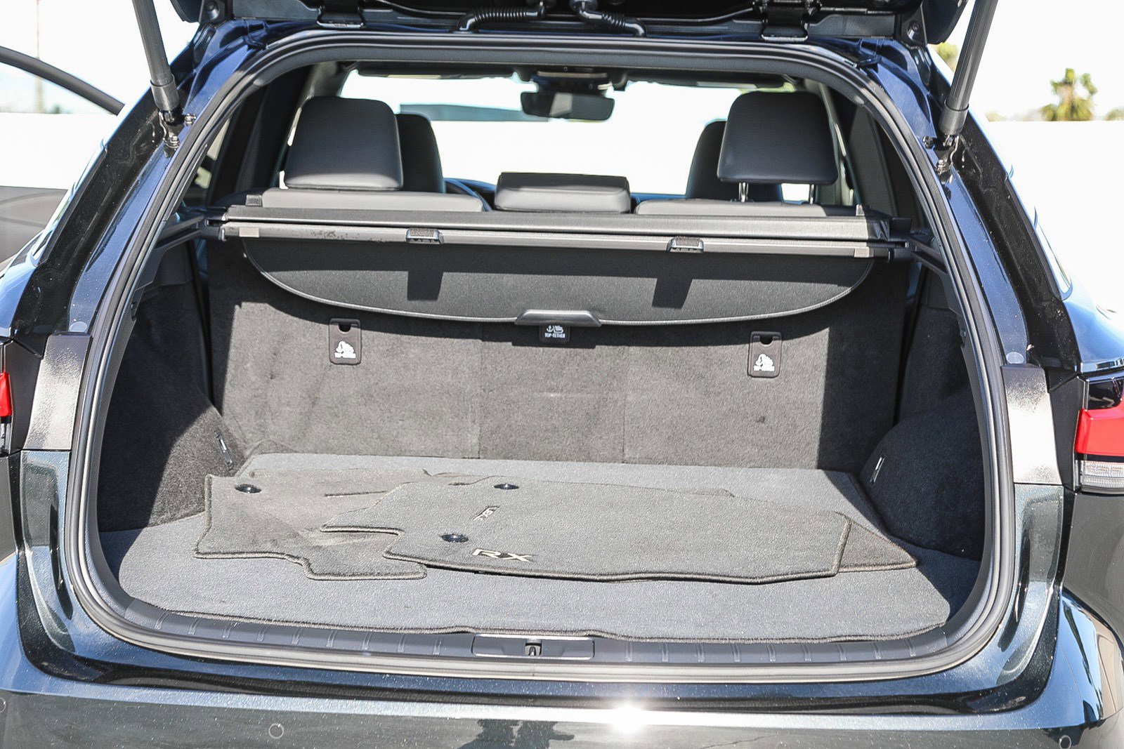 Used 2024 Lexus RX 350 Premium w/ Accessory Package (Z1) image 25