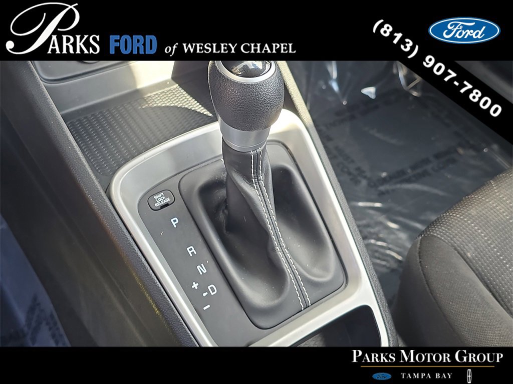 Used 2020 Hyundai Venue SE image 25