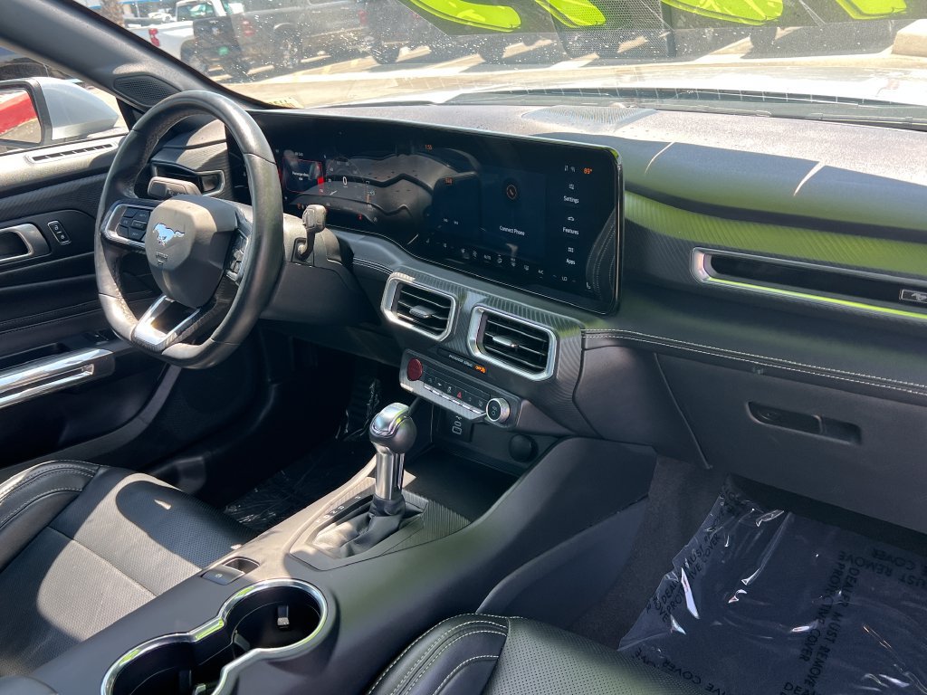 Used 2025 Ford Mustang Premium RWD image 13