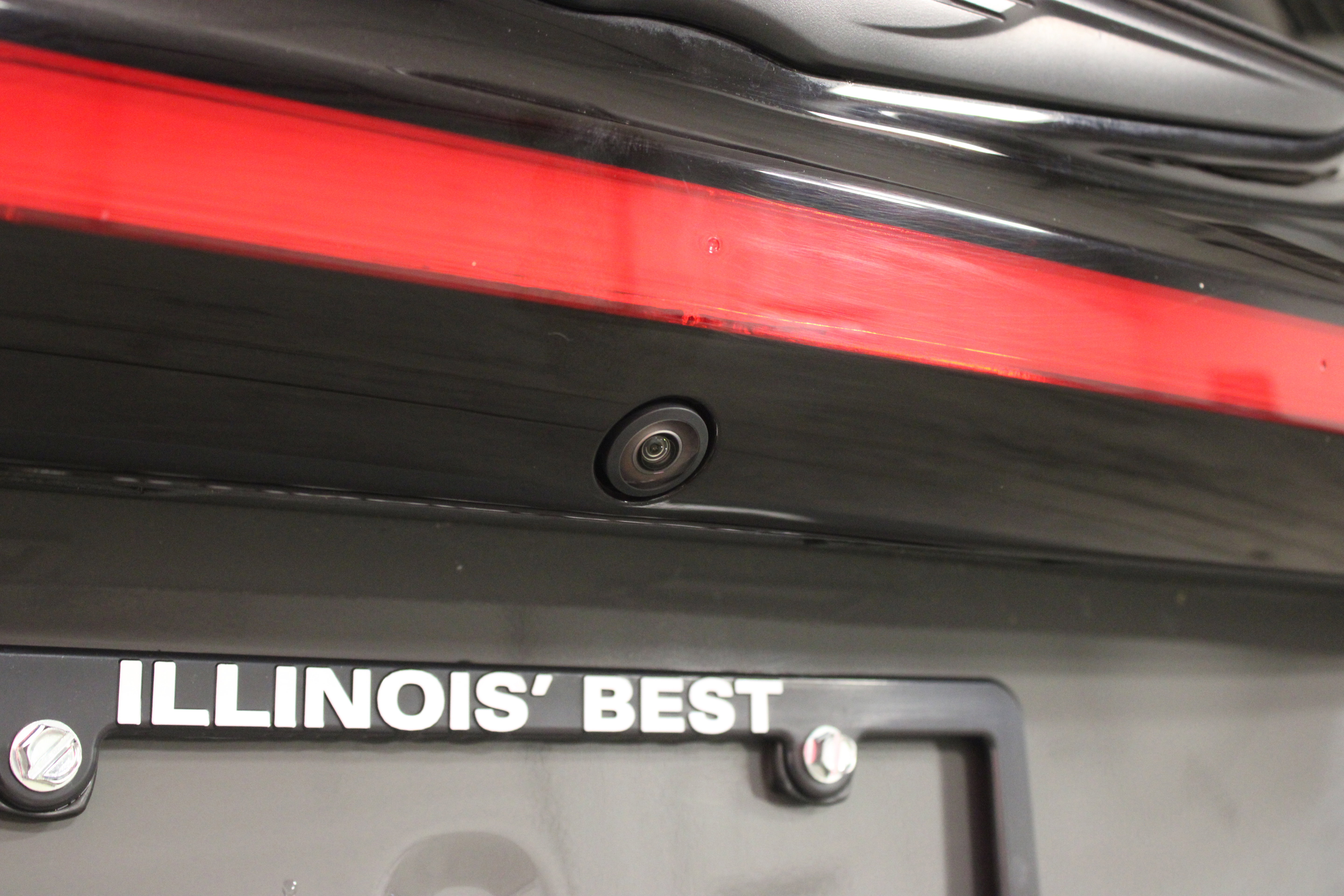 Used 2023 Chrysler Pacifica Touring-L w/ S Appearance Package FWD image 13