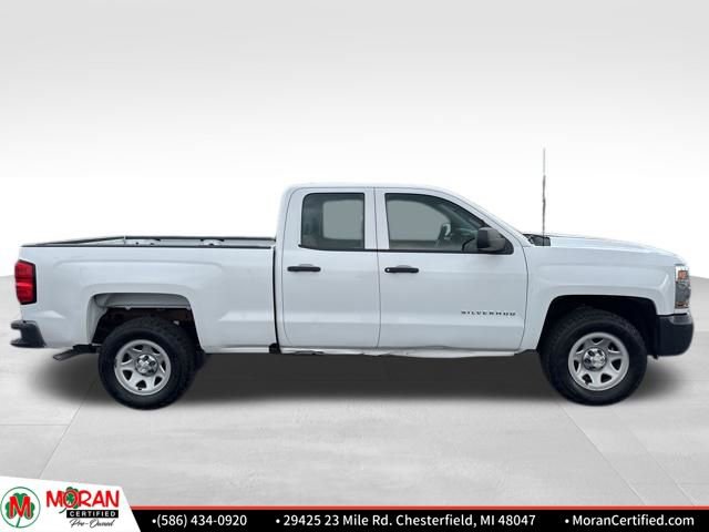 Used 2018 Chevrolet Silverado 1500 W/T w/ Trailering Package image 6