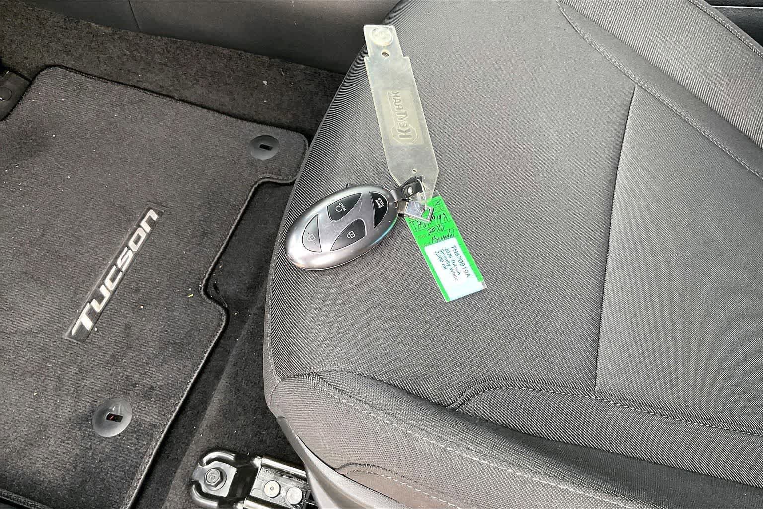 Used 2026 Hyundai Tucson SE FWD image 18