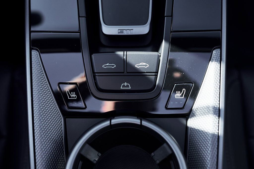 Used 2024 Porsche 911 Carrera 4S image 56