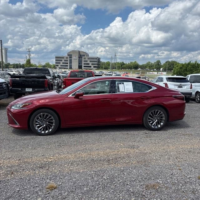 Used 2024 Lexus ES 350 w/ Technology Package FWD image 10