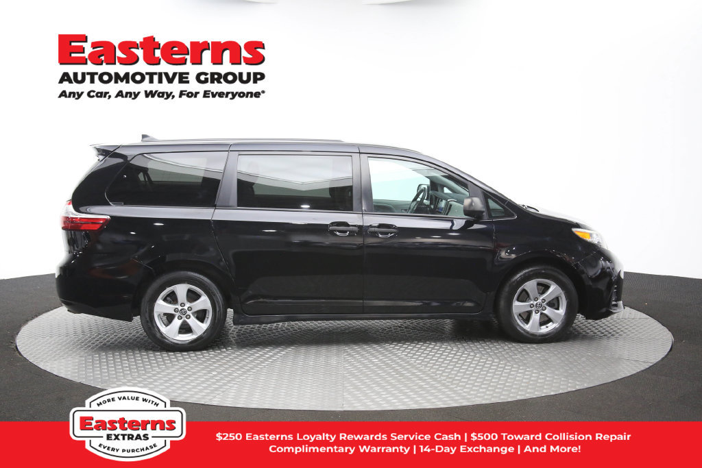 Used 2020 Toyota Sienna L FWD image 45