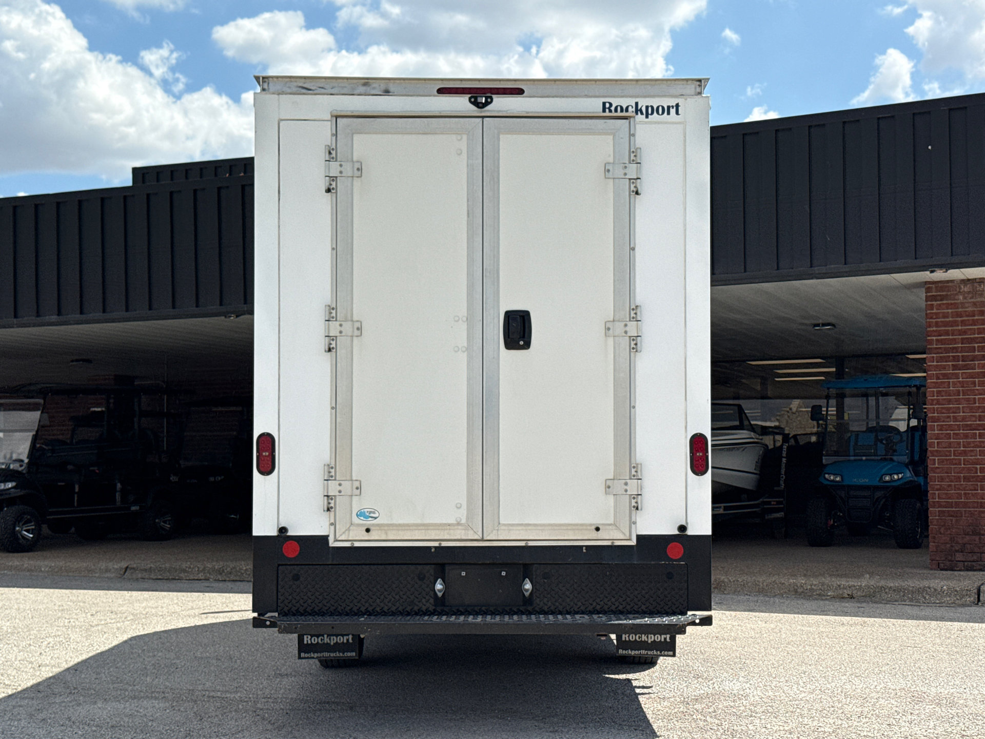 Used 2021 Chevrolet Express 3500 w/ Power Convenience Package RWD image 7