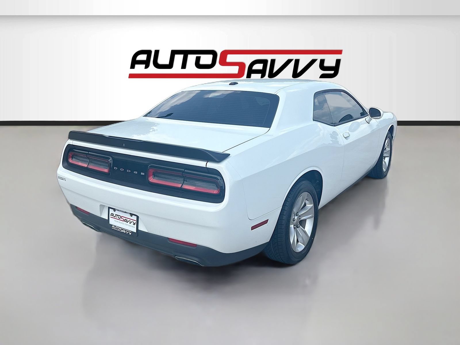 Used 2023 Dodge Challenger SXT RWD image 7