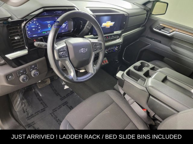 Used 2025 Chevrolet Silverado 1500 RST w/ Redline Edition AWD/4WD image 12