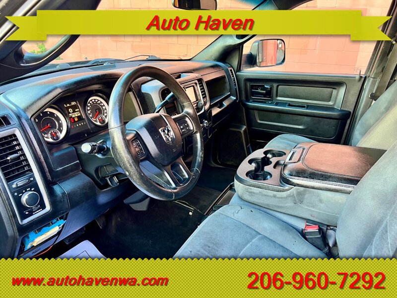 Used 2017 RAM 1500 ST w/ SXT Appearance Group AWD/4WD image 8