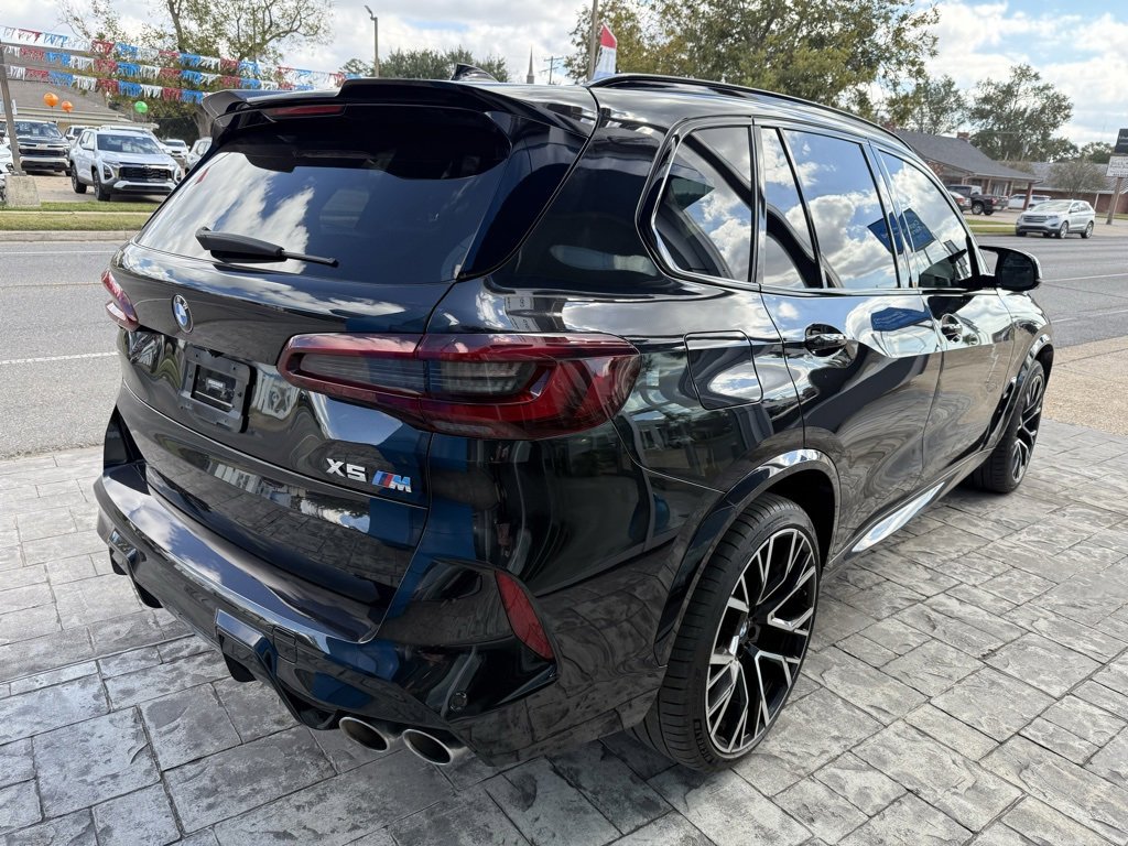 Used 2021 BMW X5 M w/ Executive Package image 4