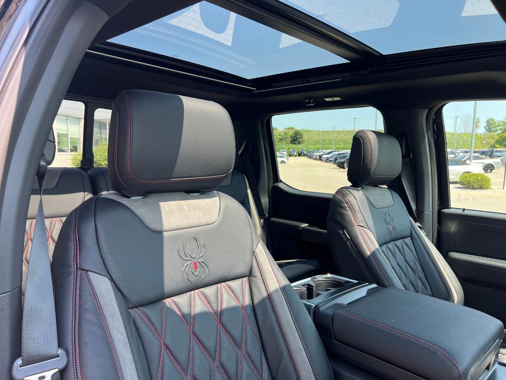 New 2025 Ford F150 XLT w/ Equipment Group 303A High image 30