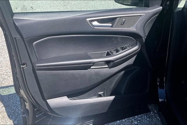 Used 2023 Ford Edge SEL w/ Convenience Package AWD/4WD image 21