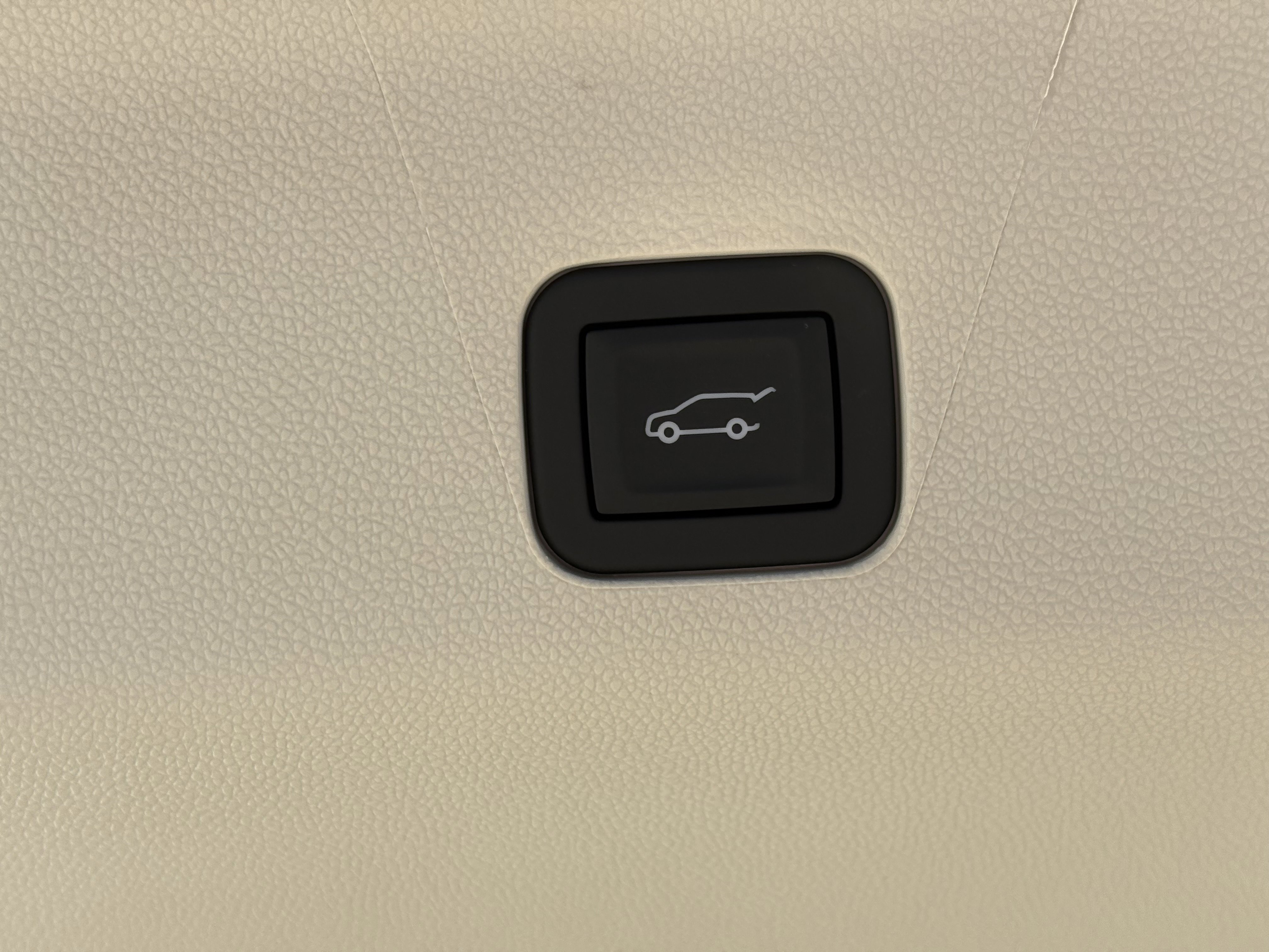 New 2026 Cadillac Escalade Platinum Sport w/ LPO, ONYX Package image 11