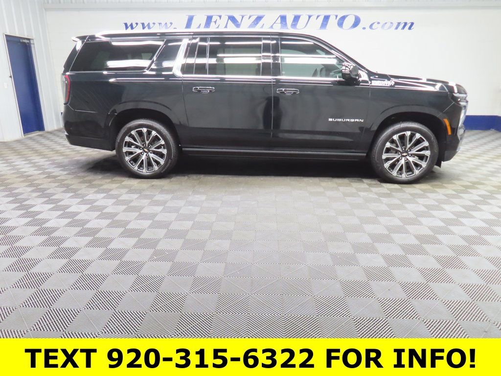 Used 2025 Chevrolet Suburban High Country AWD/4WD image 2