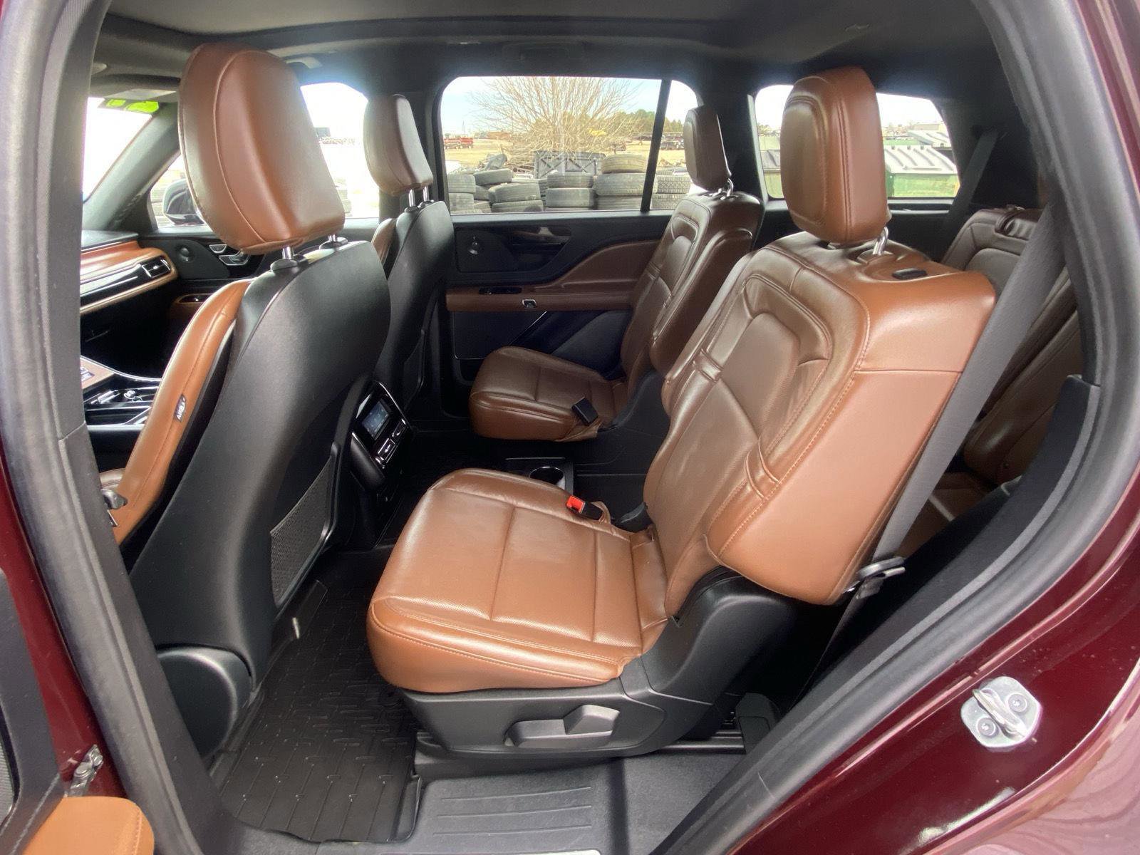 Used 2021 Lincoln Aviator Reserve w/ Equipment Group 201A image 28