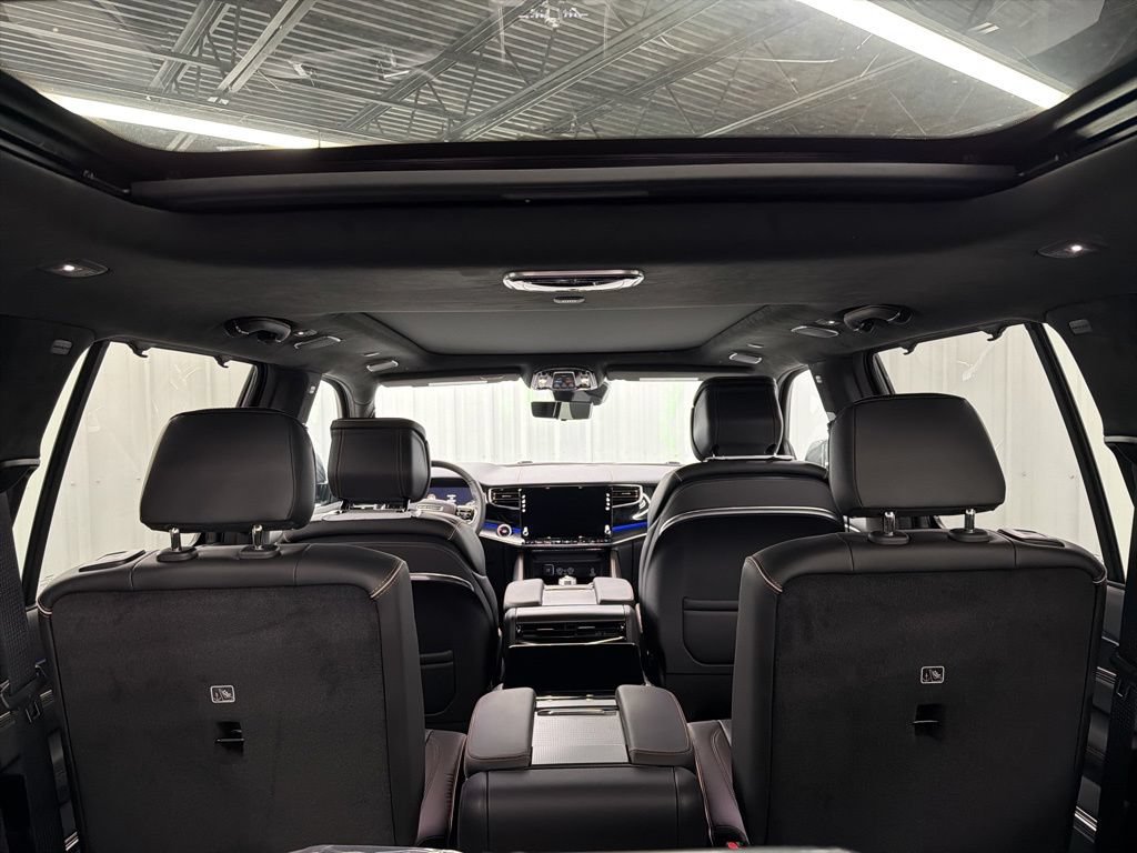 New 2026 Jeep Grand Wagoneer Summit AWD/4WD image 11