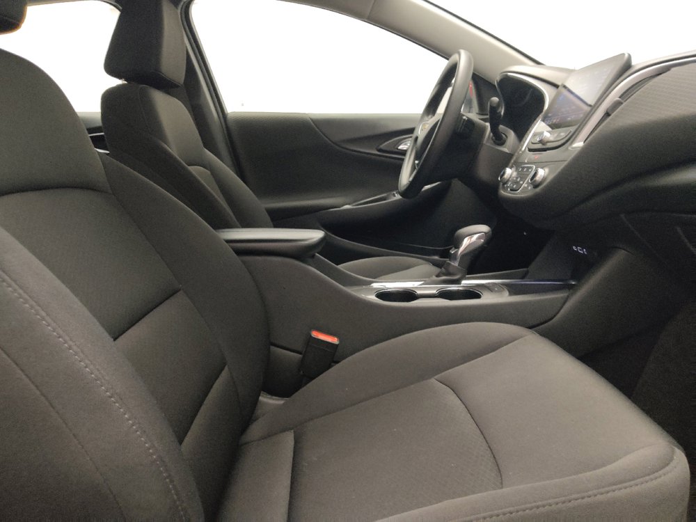 Used 2025 Chevrolet Malibu LT FWD image 21