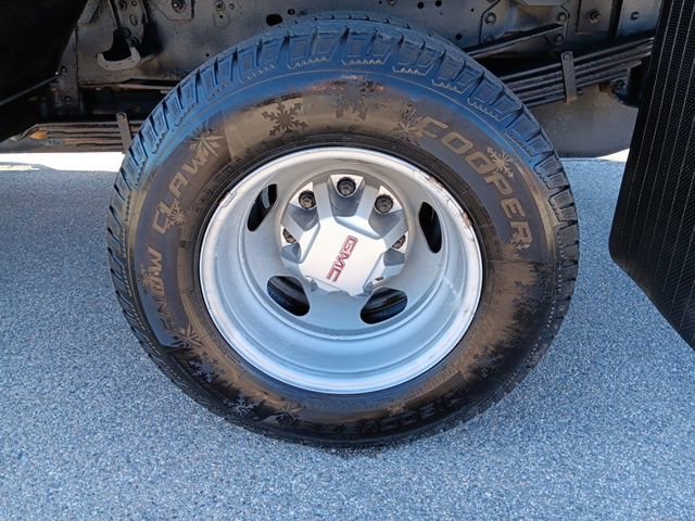 Used 2024 GMC Sierra 3500 Pro w/ Convenience Package image 37