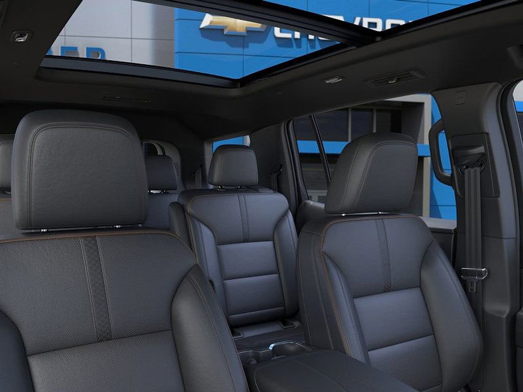 New 2026 Chevrolet Traverse High Country image 24