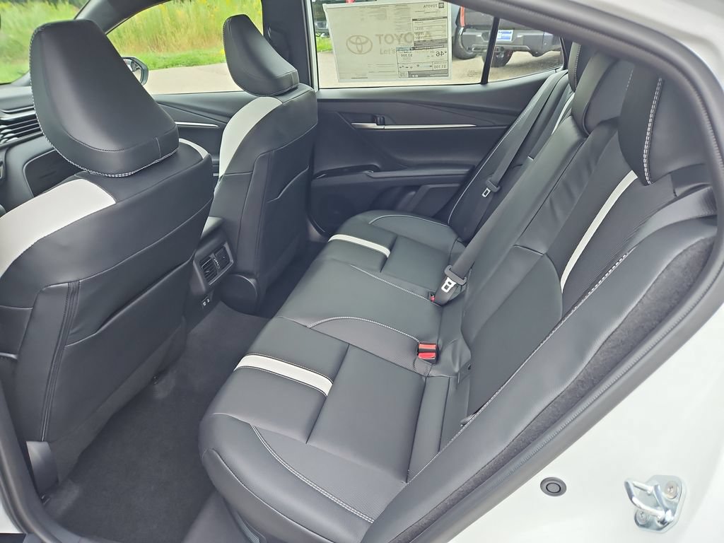 New 2026 Toyota Camry Hybrid w/ Convenience Package AWD/4WD image 20