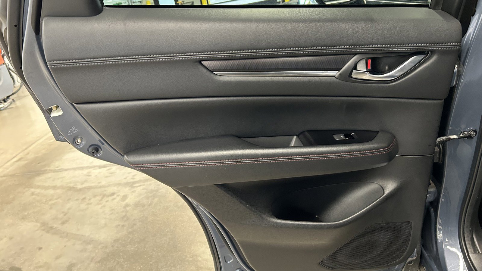 Used 2024 MAZDA CX-5 Carbon Edition image 13