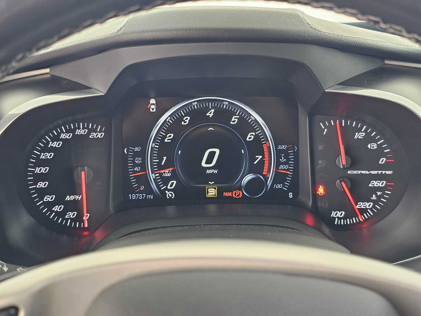 Used 2019 Chevrolet Corvette Stingray Convertible w/ 1LT RWD image 18