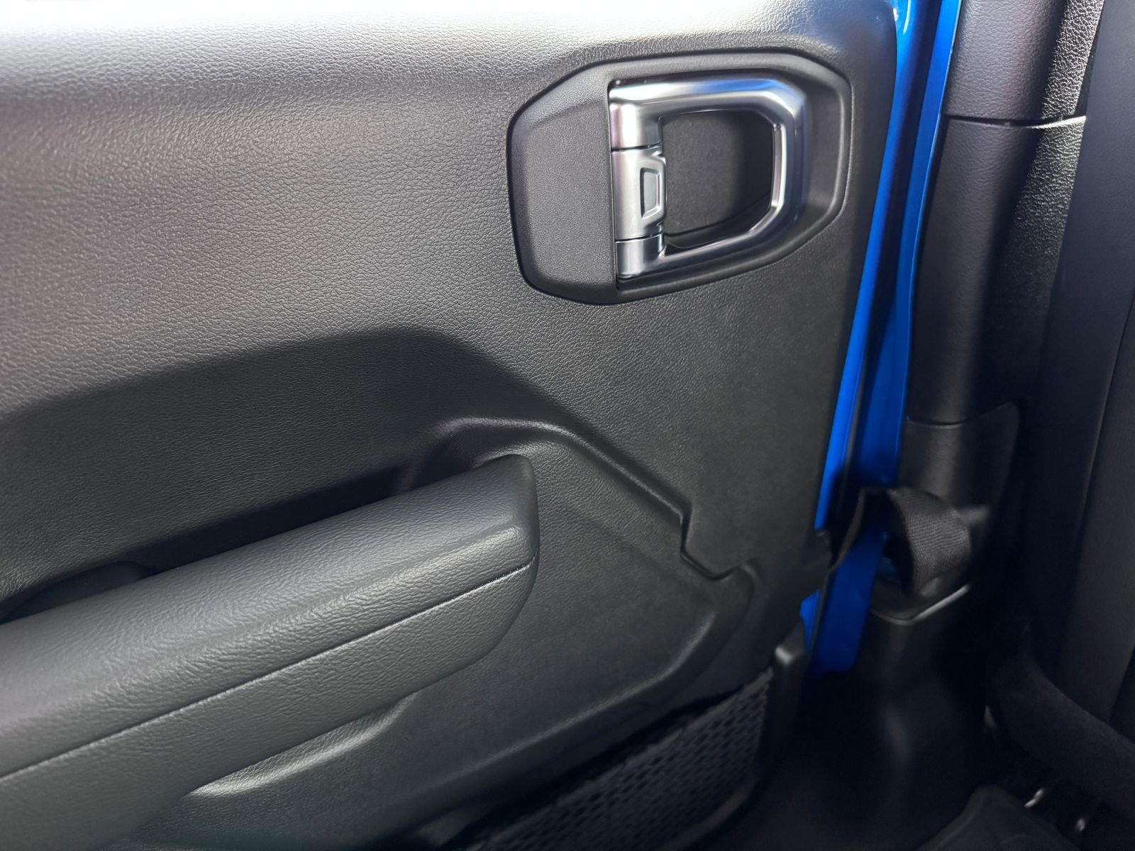 New 2025 Jeep Gladiator Sport image 25