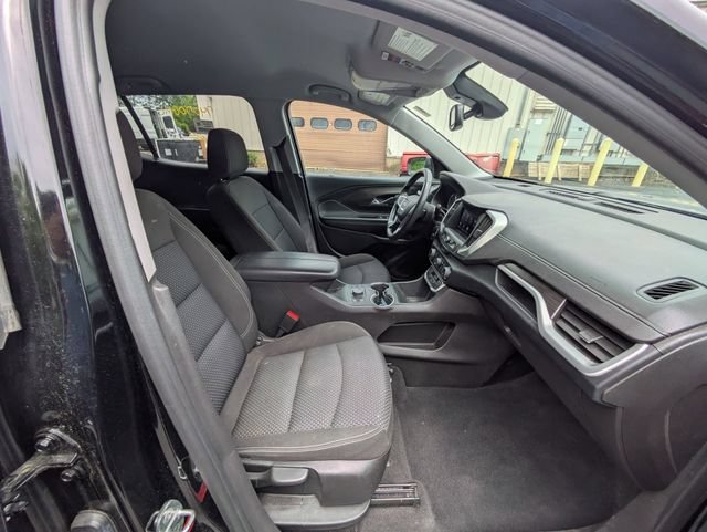 Certified 2023 GMC Terrain SLE w/ Driver Convenience Package AWD/4WD image 34