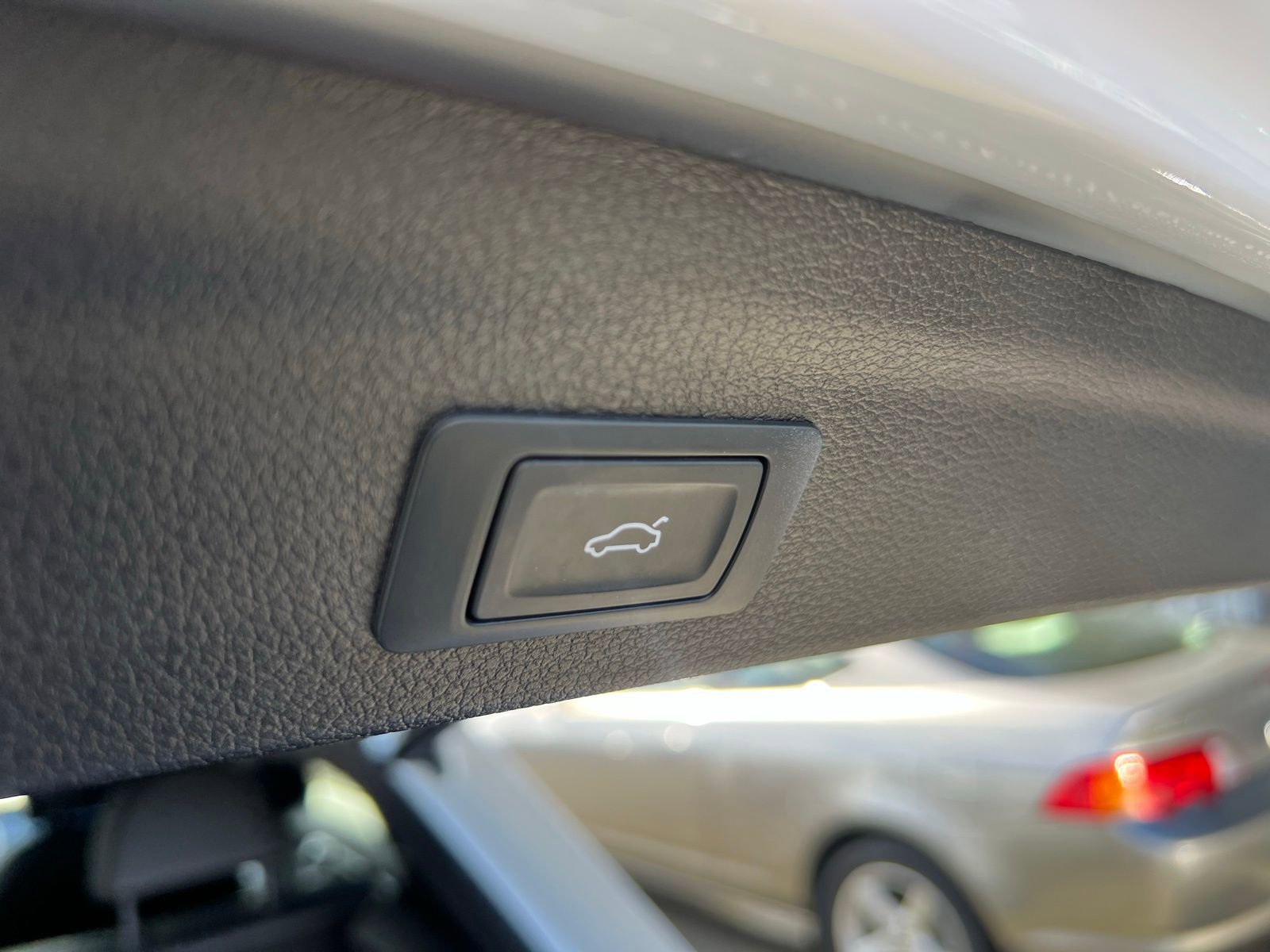 Used 2021 Audi Q3 2.0T Premium image 27