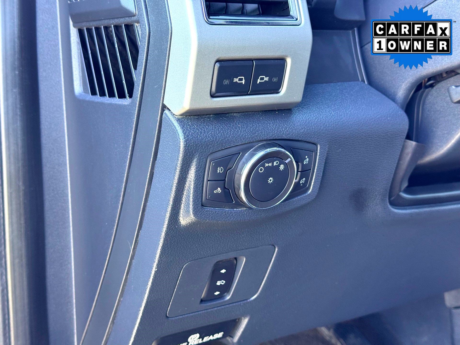 Used 2022 Ford F250 Lariat w/ Lariat Value Package image 14