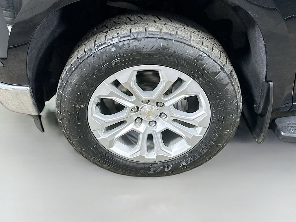 Used 2024 Chevrolet Silverado 1500 LTZ AWD/4WD image 8