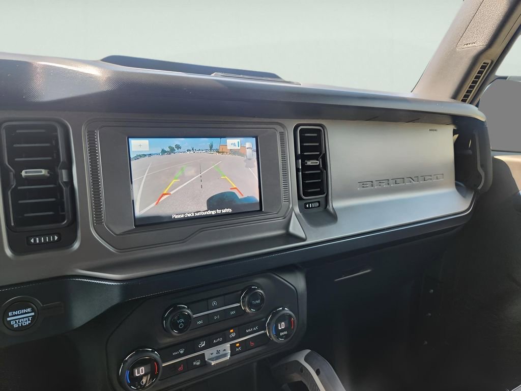 Used 2023 Ford Bronco Outer Banks image 25