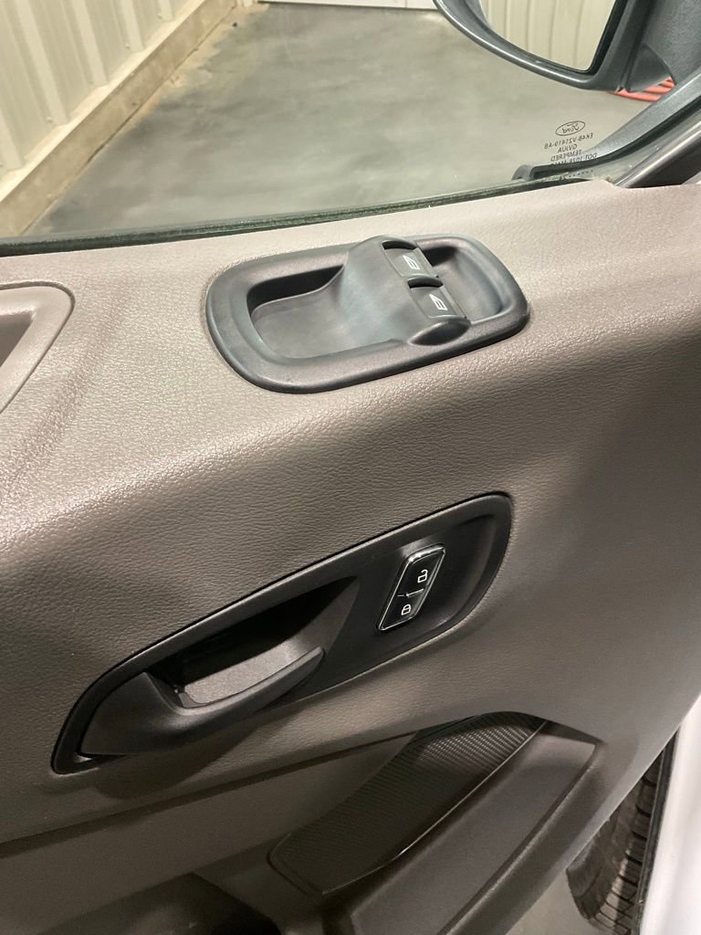 Used 2024 Ford Transit 350 XLT image 7