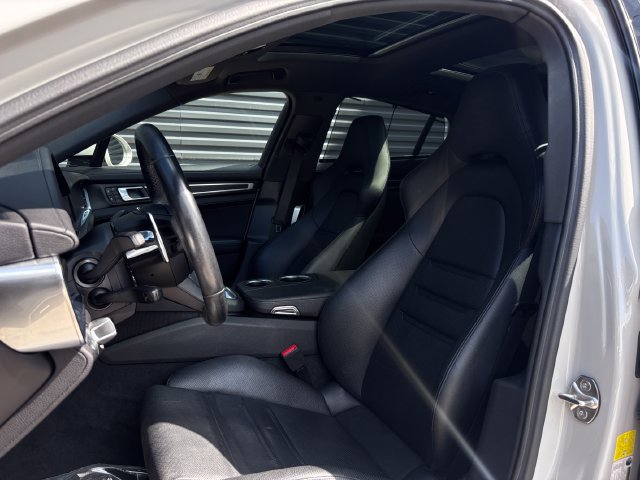 Certified 2023 Porsche Panamera Platinum Edition RWD image 5