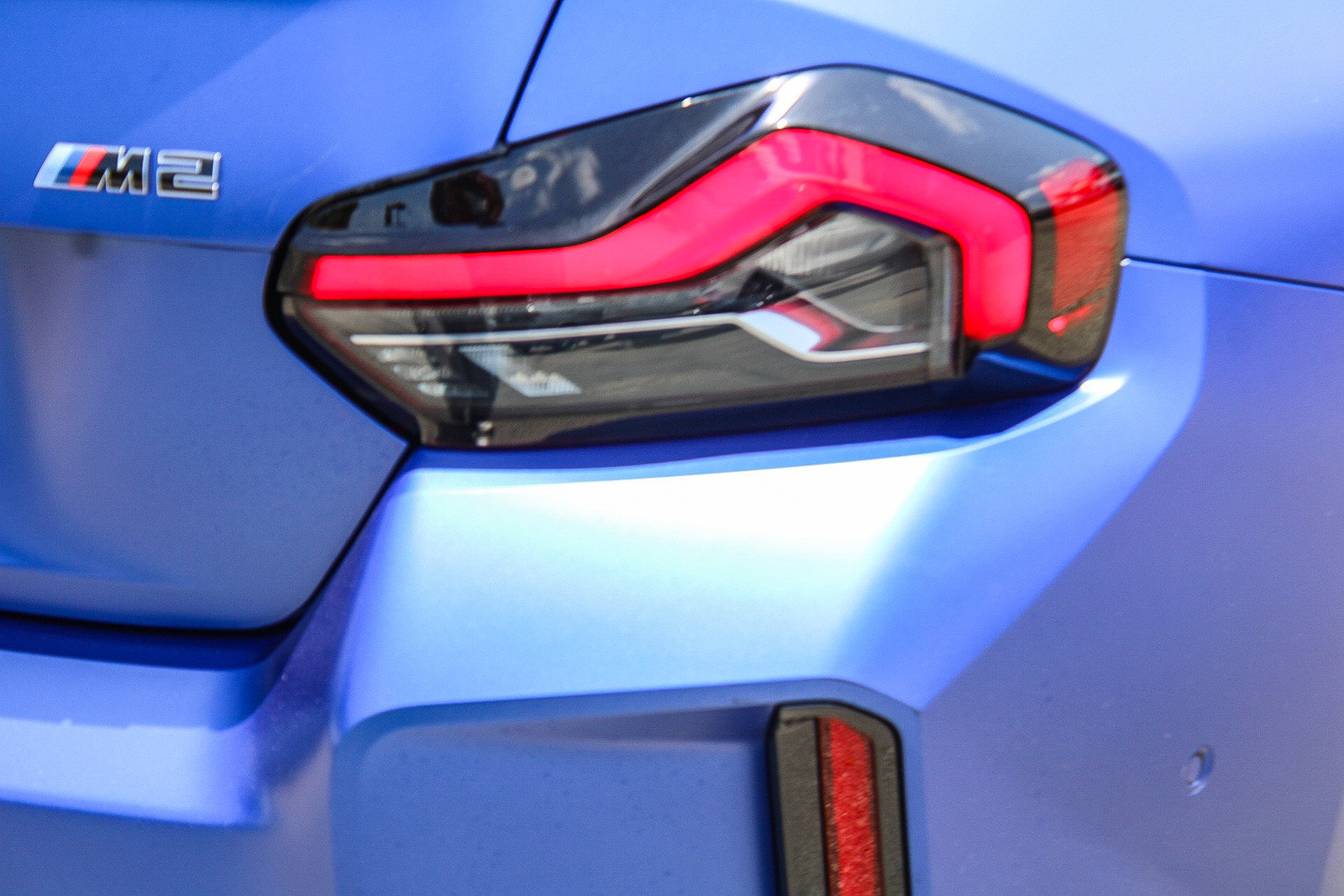 Used 2025 BMW M2 w/ Lighting Package RWD image 7
