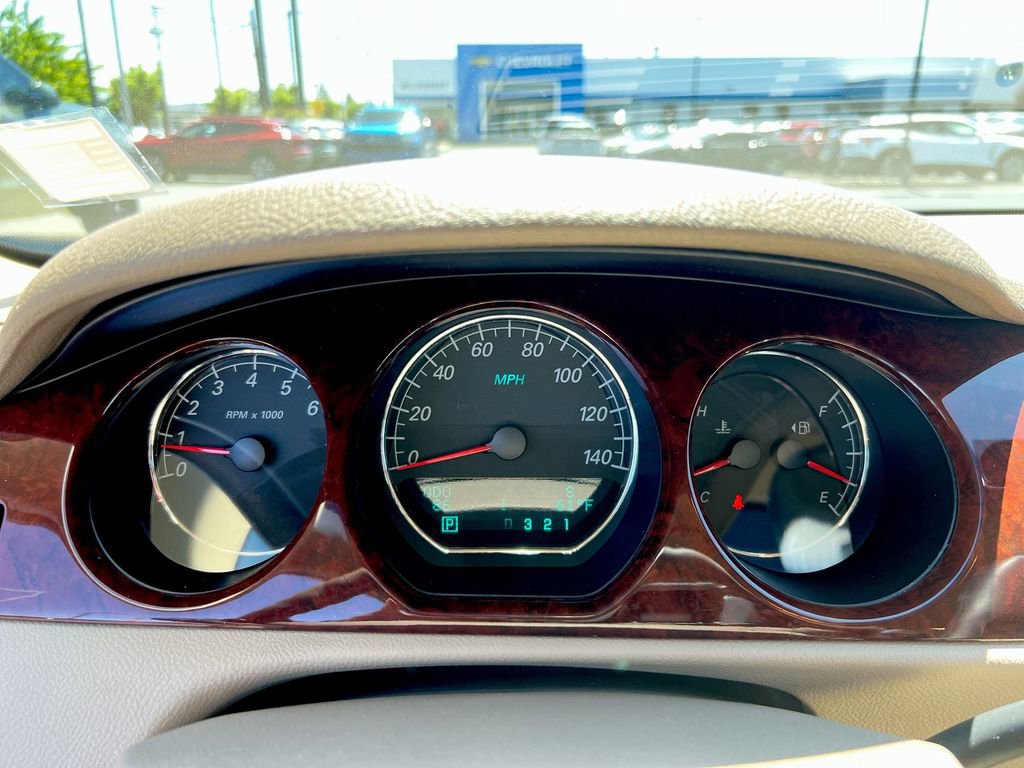 Used 2006 Buick Lucerne CXL w/ Luxury Package FWD image 11