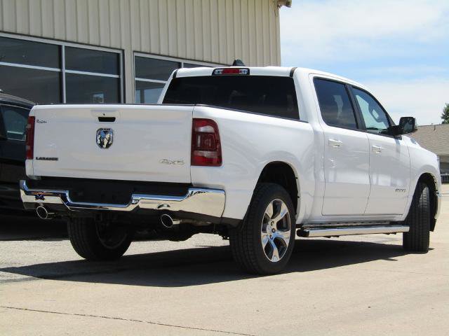Used 2023 RAM 1500 Laramie AWD/4WD image 3