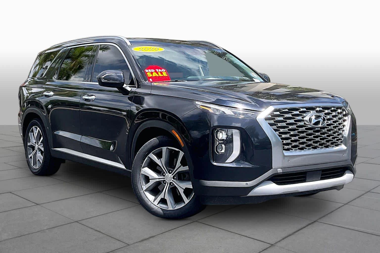 Used 2020 Hyundai Palisade SEL w/ Premium Package FWD image 3