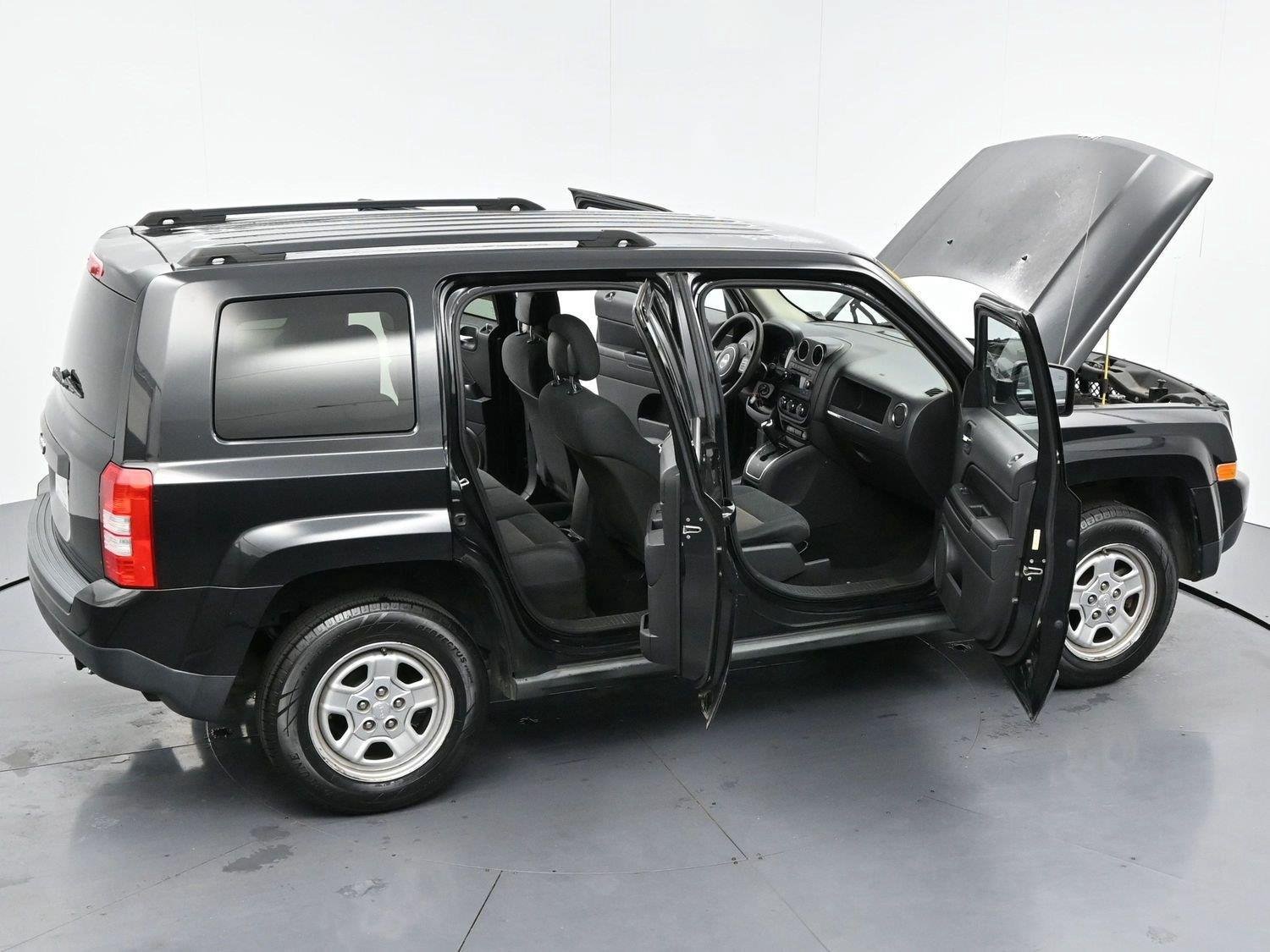 Used 2011 Jeep Patriot Sport w/ PWR Value Group AWD/4WD image 31