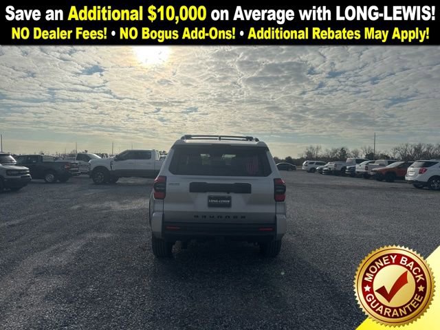 Used 2025 Toyota 4Runner SR5 image 5