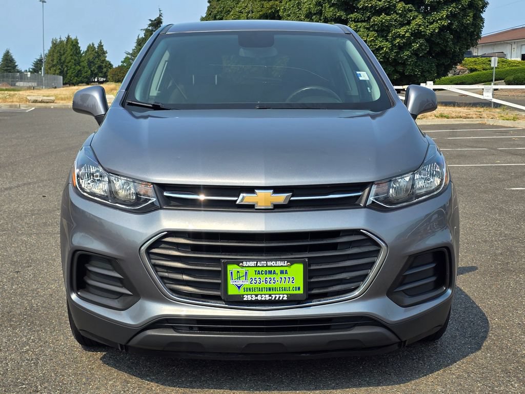 Used 2020 Chevrolet Trax LS w/ Tint and Cruise Package FWD image 8