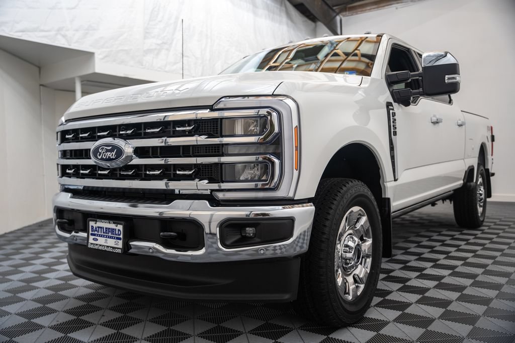 New 2026 Ford F250 Lariat w/ Lariat Ultimate Package AWD/4WD image 3