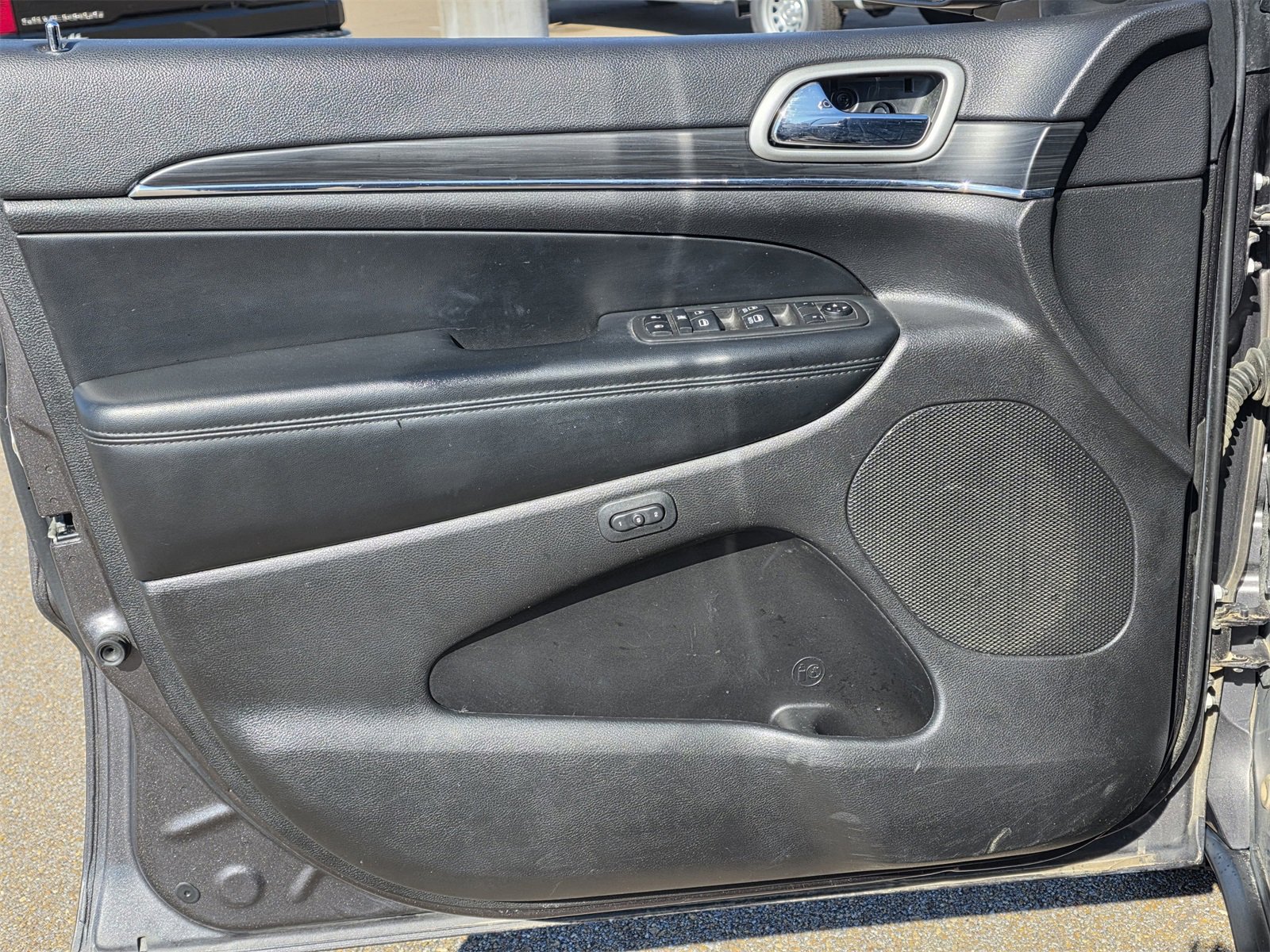 Used 2021 Jeep Grand Cherokee Limited image 18