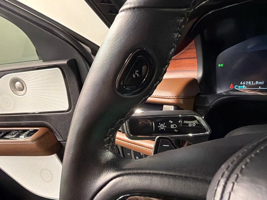 Certified 2023 Lincoln Aviator Reserve w/ Equipment Group 201A AWD/4WD image 19