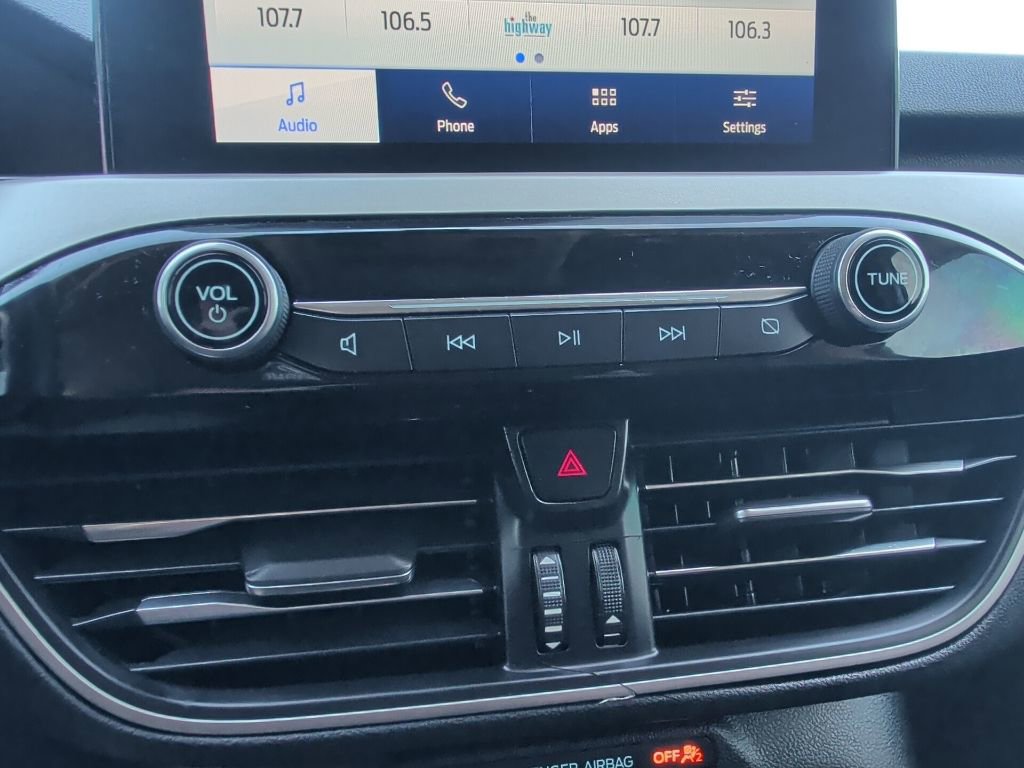 Used 2022 Ford Escape SEL image 24